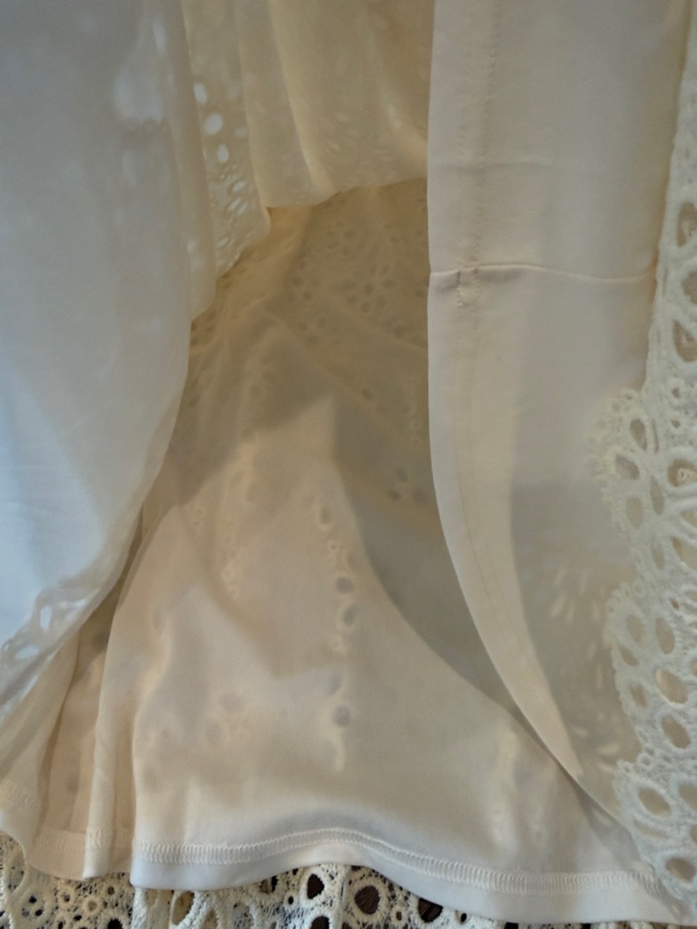 LoveColette Cream Crochet Mid Dress Large - C10-029 - Picture 9 of 12